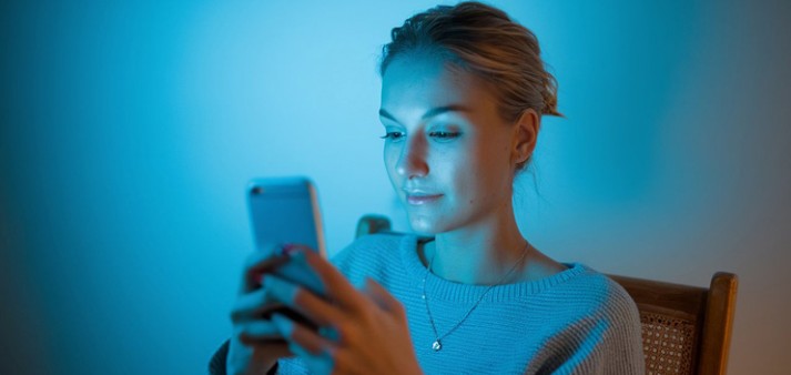 Impacto de la luz azul en el sueño